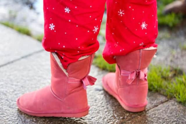 Is it OK to wear pyjamas when shopping in a supermarket?