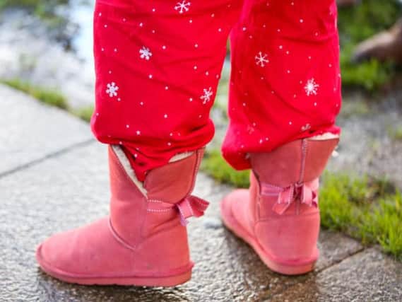 Is it OK to wear pyjamas when shopping in a supermarket?