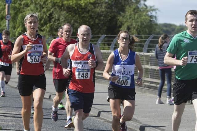 Some of the large crowd who participated in the Strabane Lifford Half Marathon. (North West Newspix)